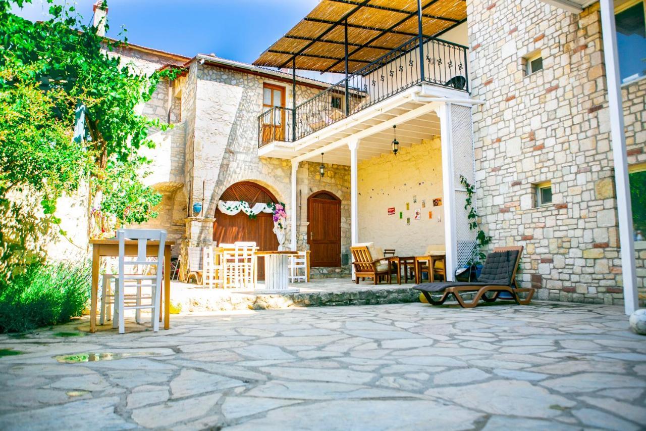 Annemin Harabesi Otel Çeşme Luaran gambar